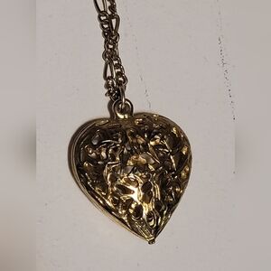 💚10 for $10💚 Bundle and save Gold Heart Pendant Necklace